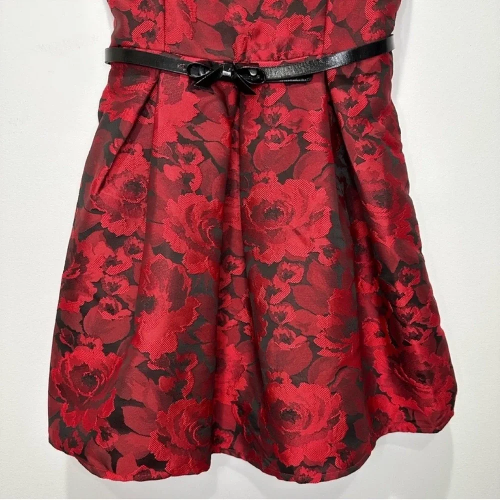 The Children’s Place Dress Red Floral Jacquard Belted Girls Size 10